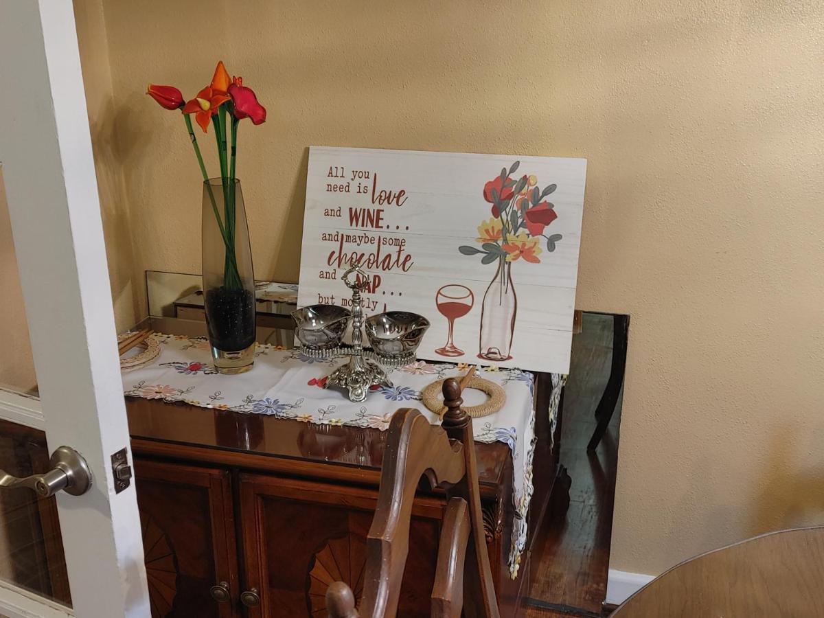 The Kind House Hosting, Low Monthly Rates, Traveling Nurses, Fletc, & Travelers! Brunswick Dış mekan fotoğraf