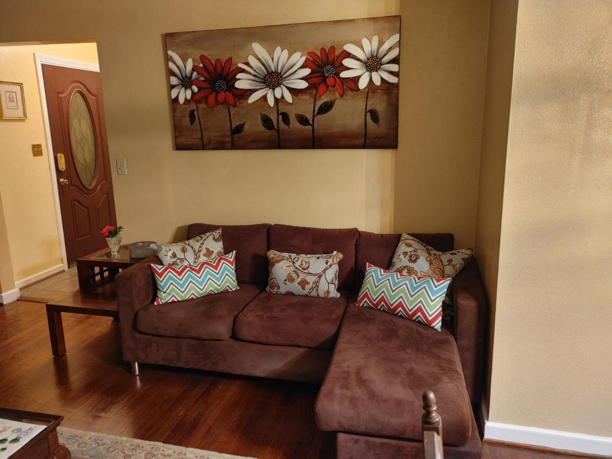 The Kind House Hosting, Low Monthly Rates, Traveling Nurses, Fletc, & Travelers! Brunswick Dış mekan fotoğraf