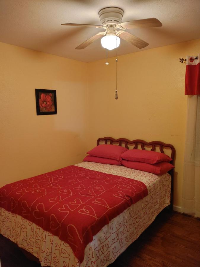The Kind House Hosting, Low Monthly Rates, Traveling Nurses, Fletc, & Travelers! Brunswick Dış mekan fotoğraf